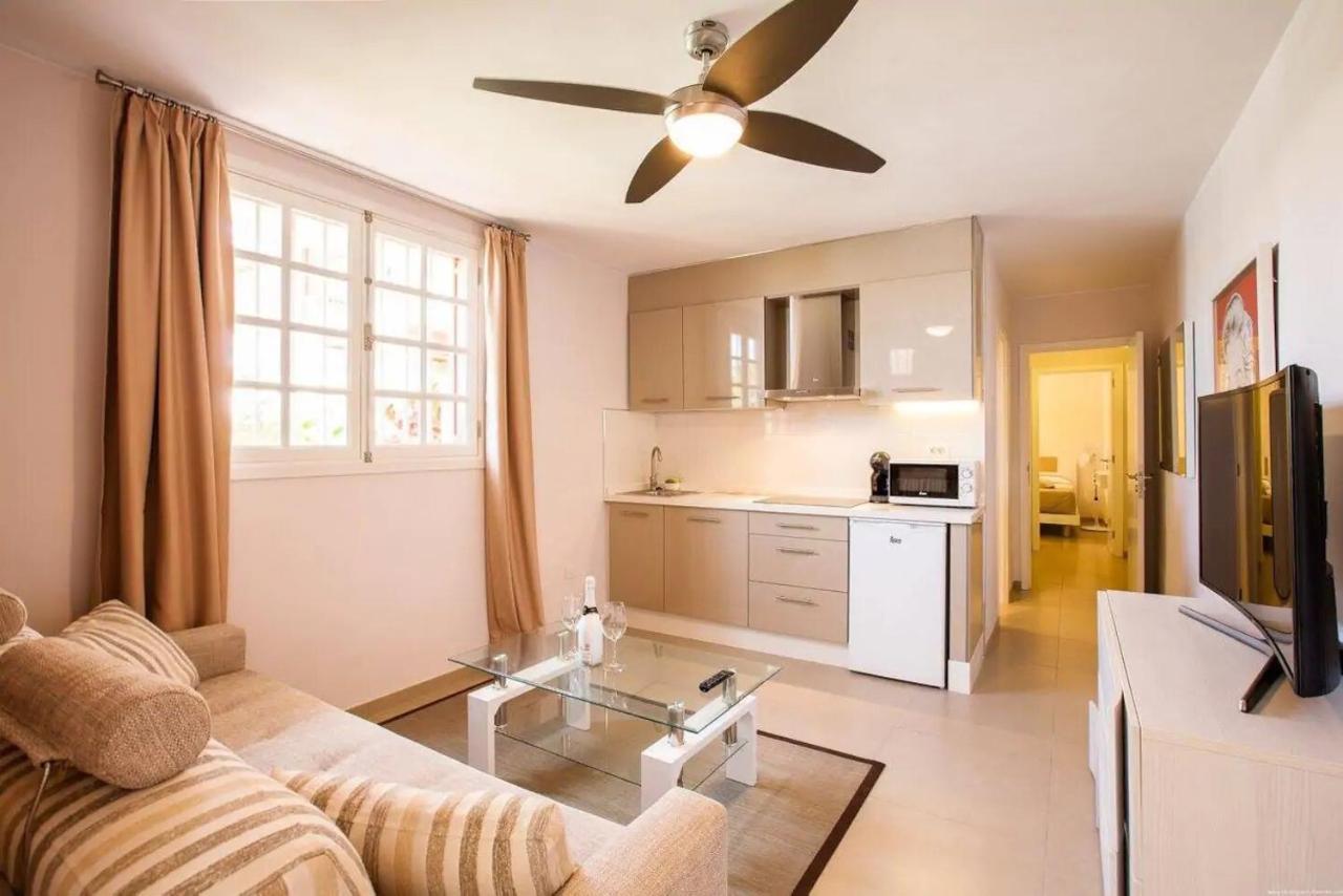 1 Bedroom Apartment For 4 People In Tenerife Costa Adeje  Esterno foto